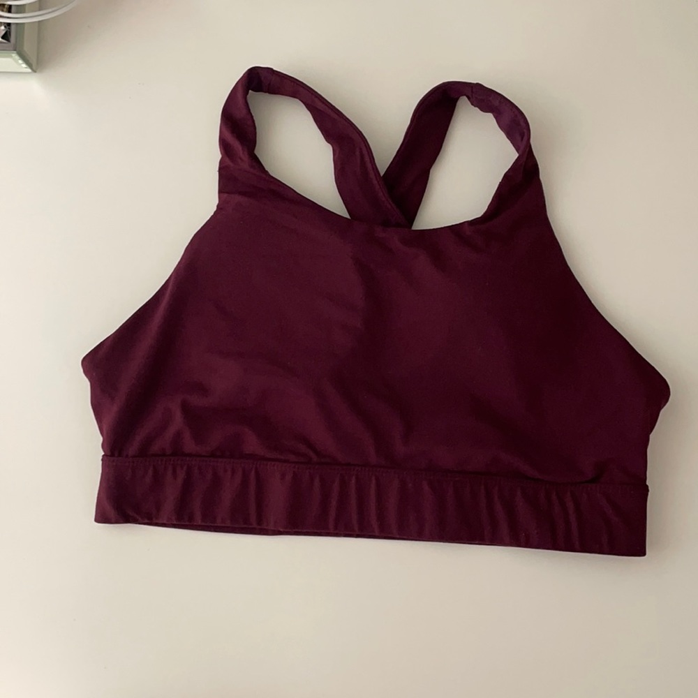 Fabletics powerhold cross back keyhole sports bra